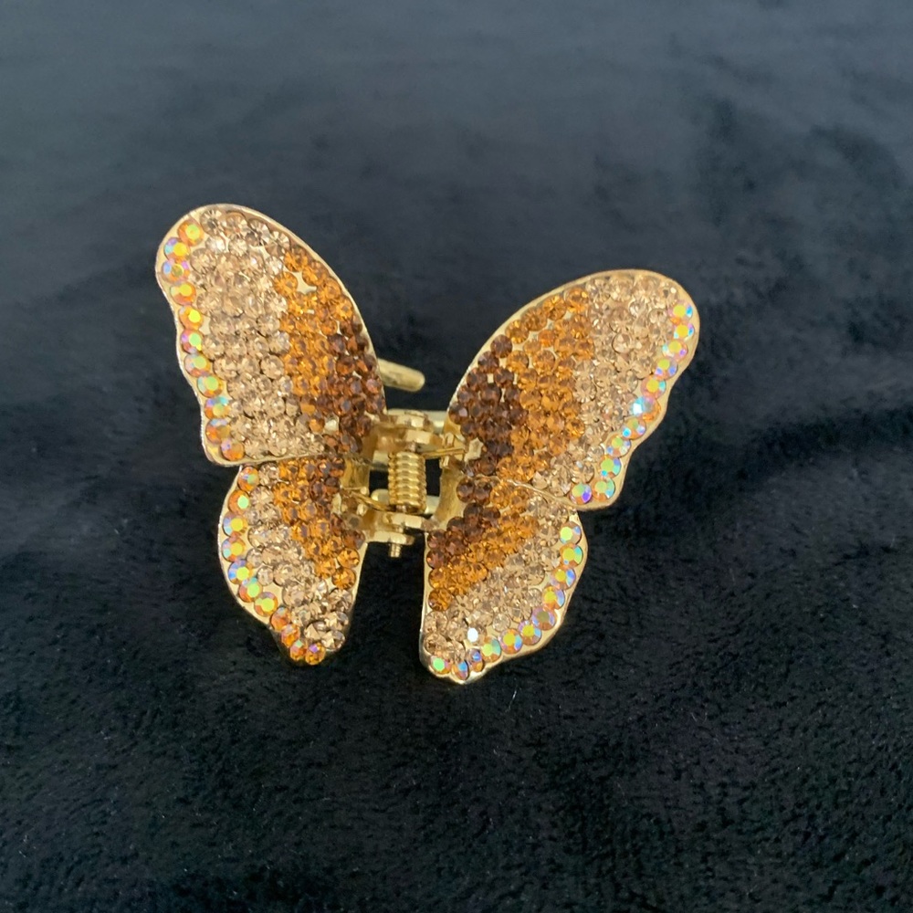 Butterfly hair clip. Used